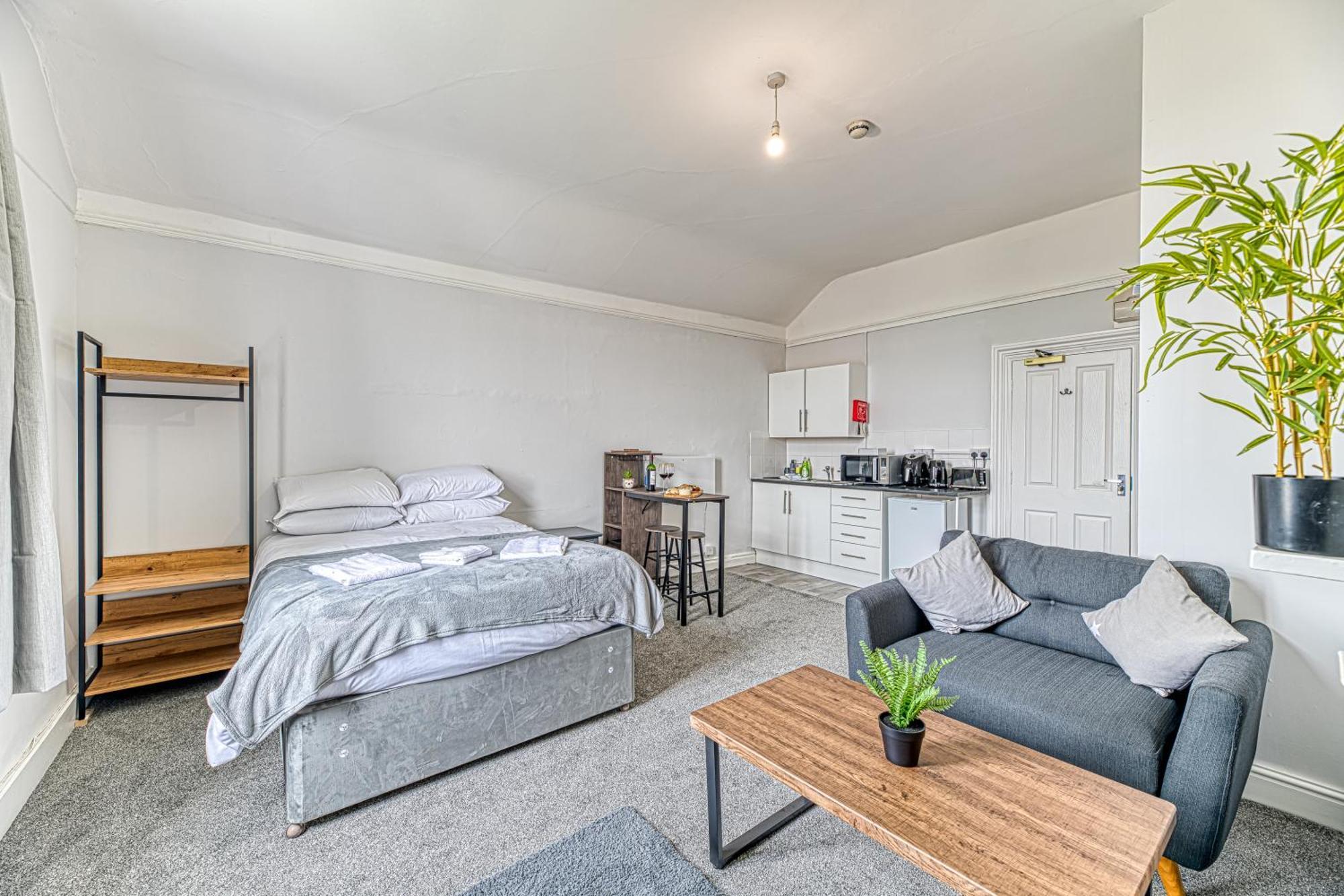 Chester Heights By Guestz Extérieur photo