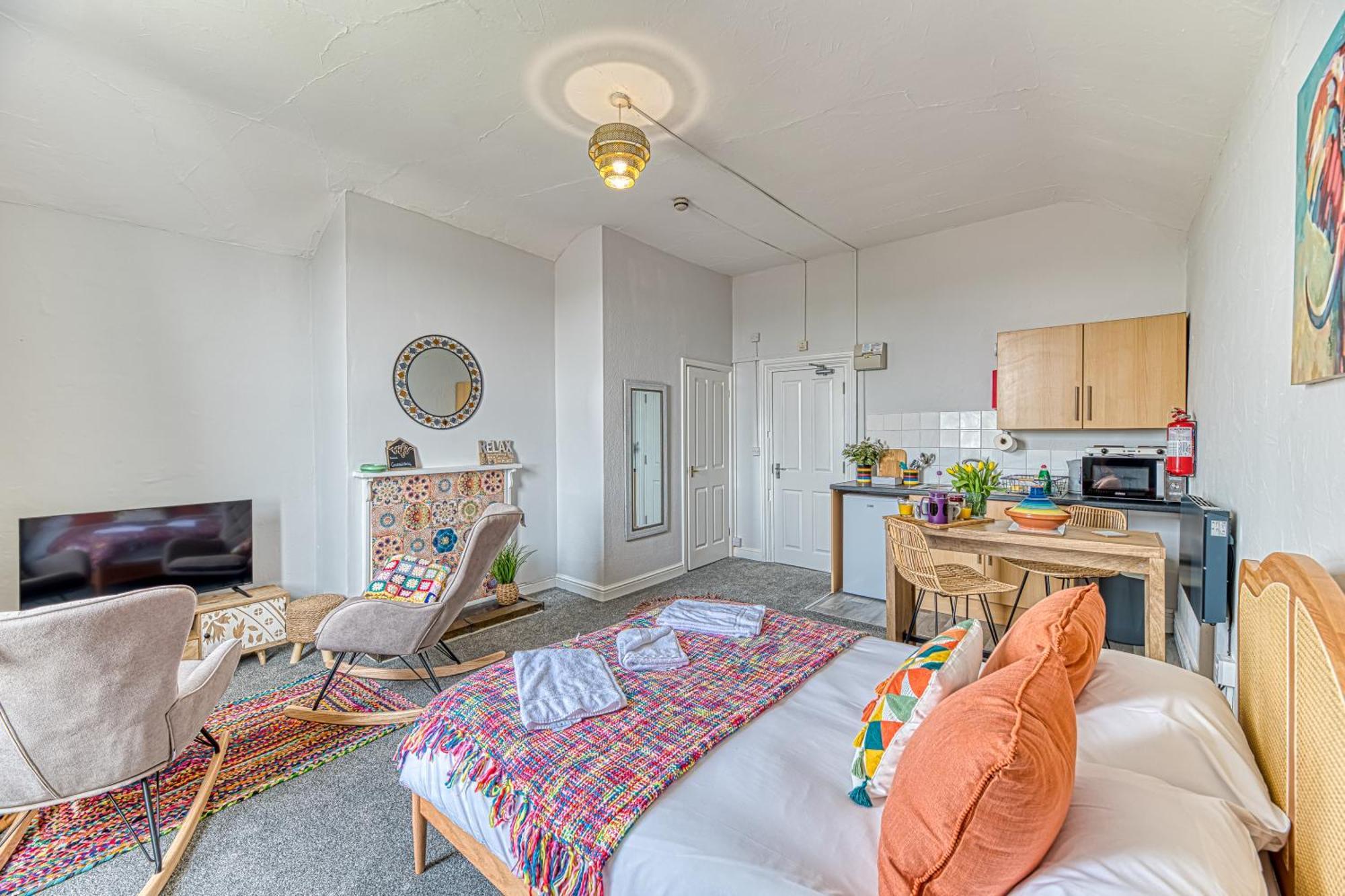 Chester Heights By Guestz Extérieur photo