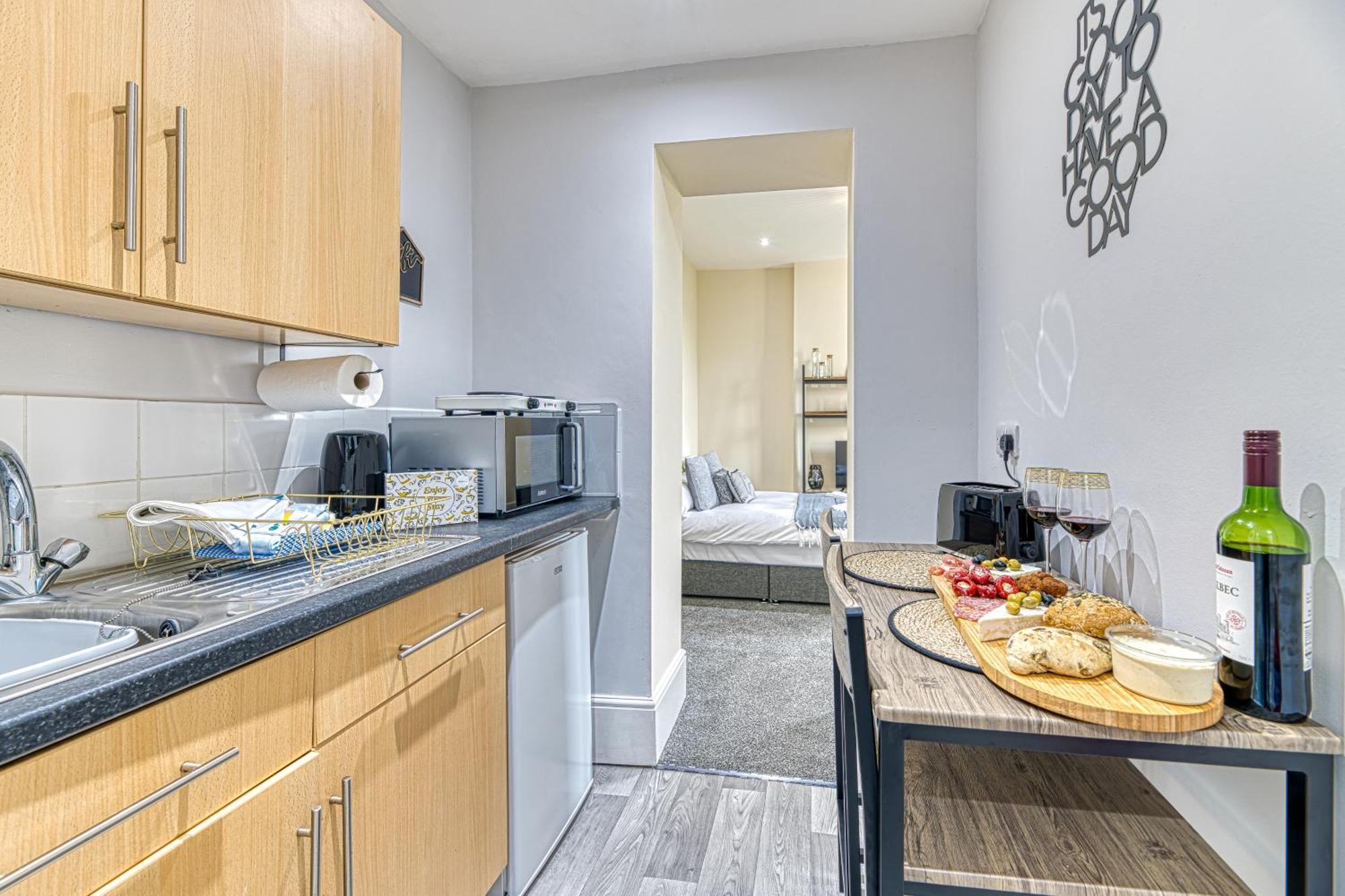 Chester Heights By Guestz Extérieur photo