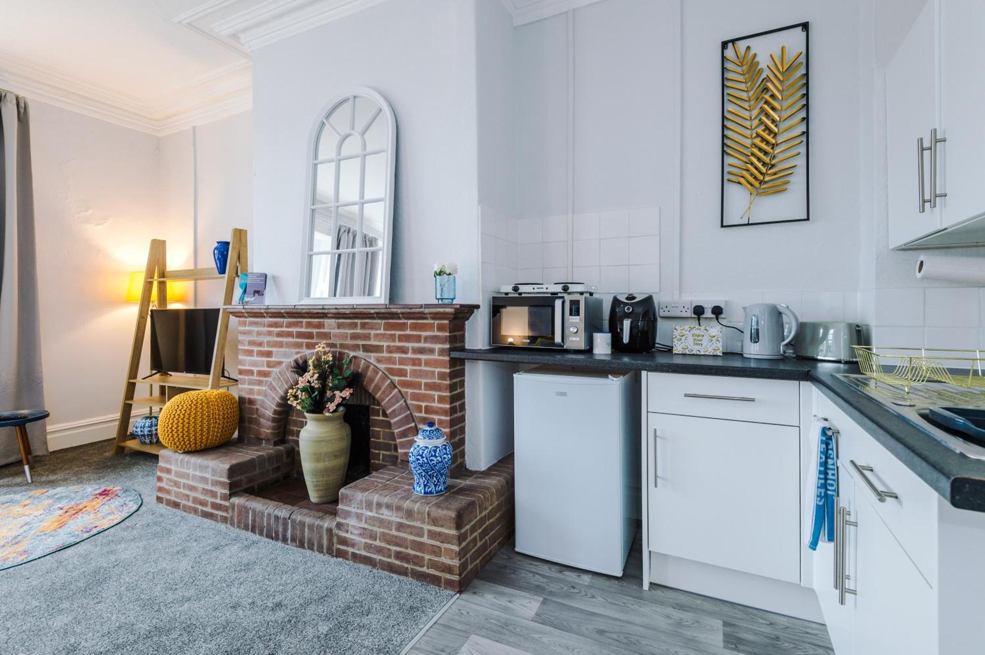 Chester Heights By Guestz Extérieur photo
