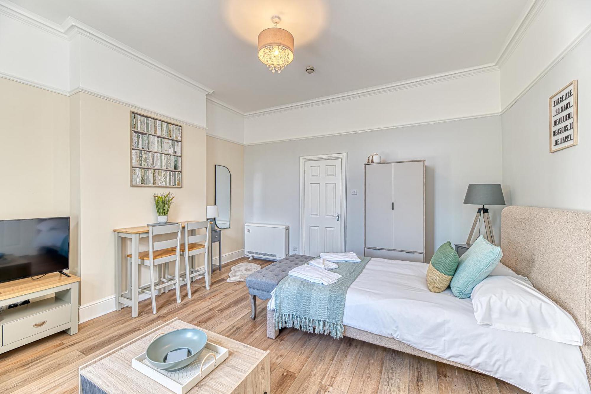 Chester Heights By Guestz Extérieur photo